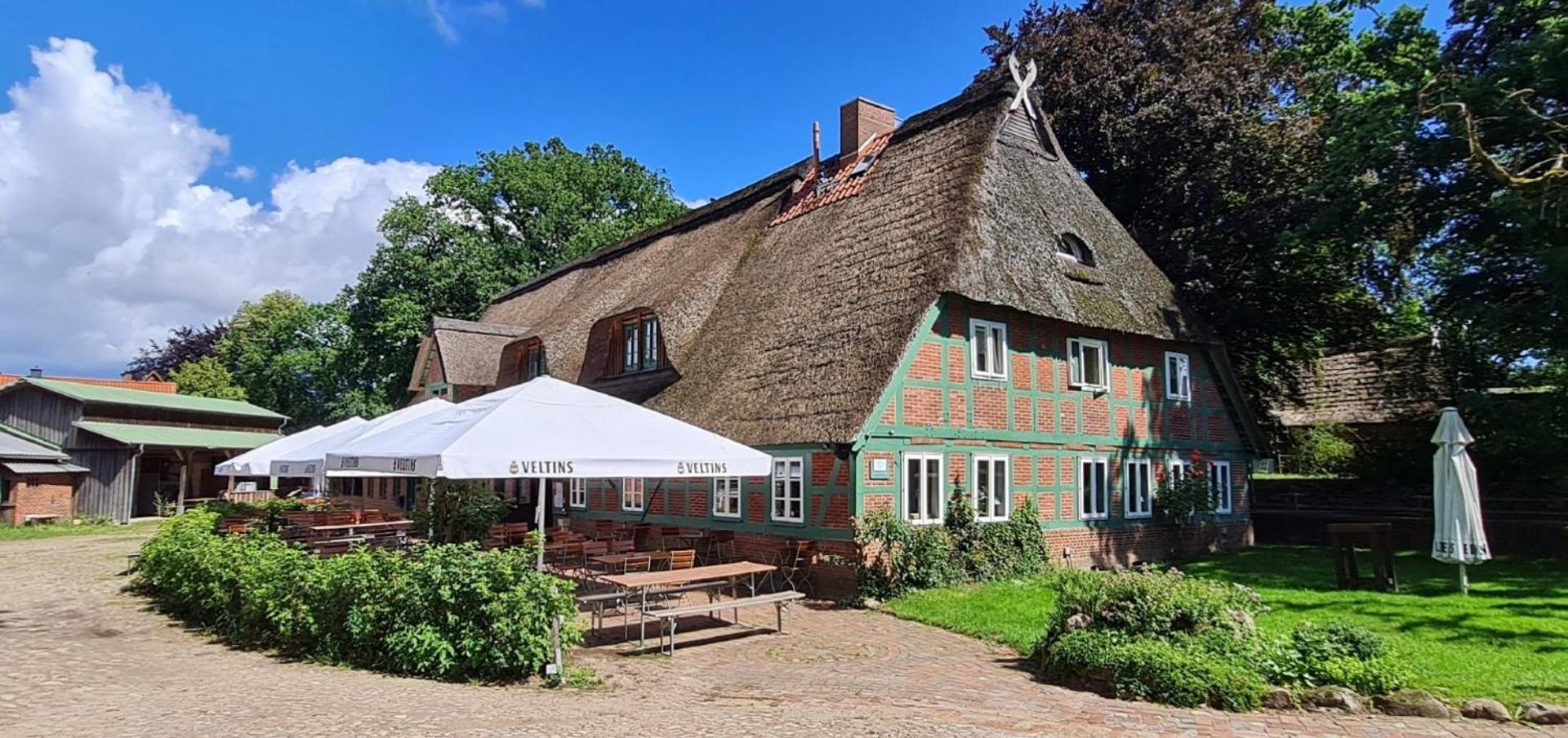 Hof & Gut Jesteburg Exterior photo